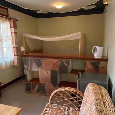 Banda Lodge Masaka Exteriér fotografie
