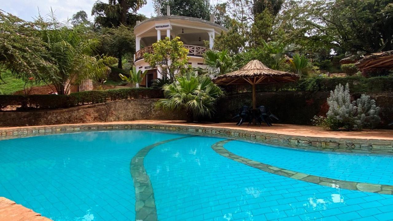 Banda Lodge Masaka Exteriér fotografie
