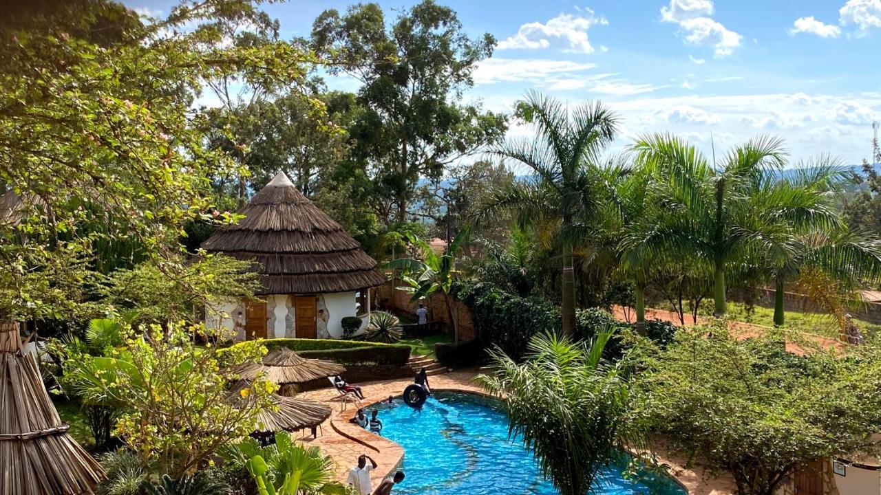 Banda Lodge Masaka Exteriér fotografie
