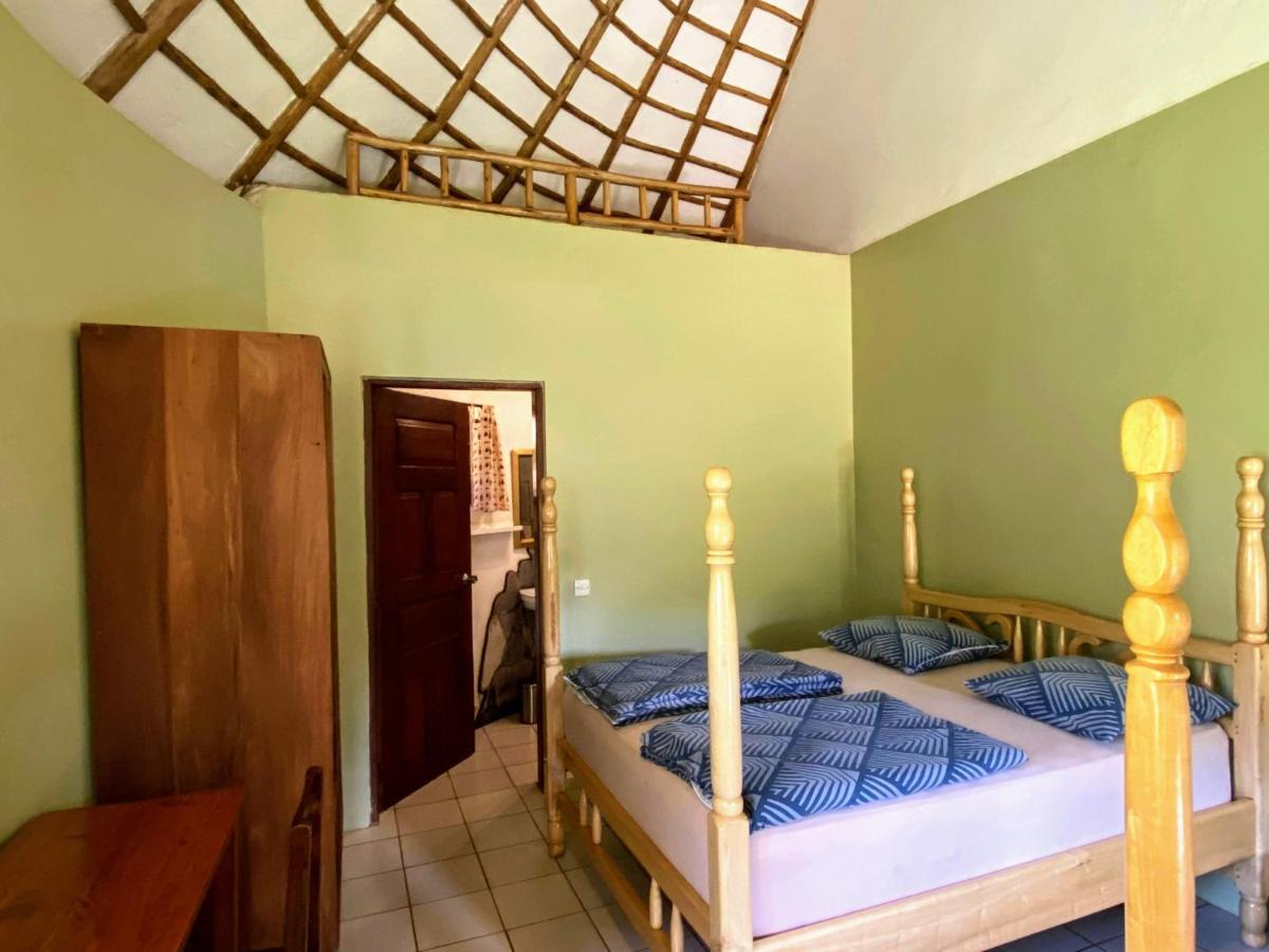 Banda Lodge Masaka Exteriér fotografie
