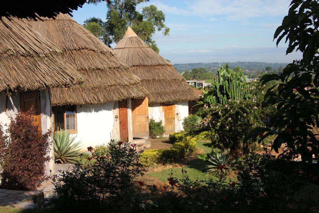 Banda Lodge Masaka Exteriér fotografie