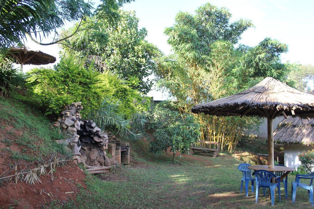 Banda Lodge Masaka Exteriér fotografie