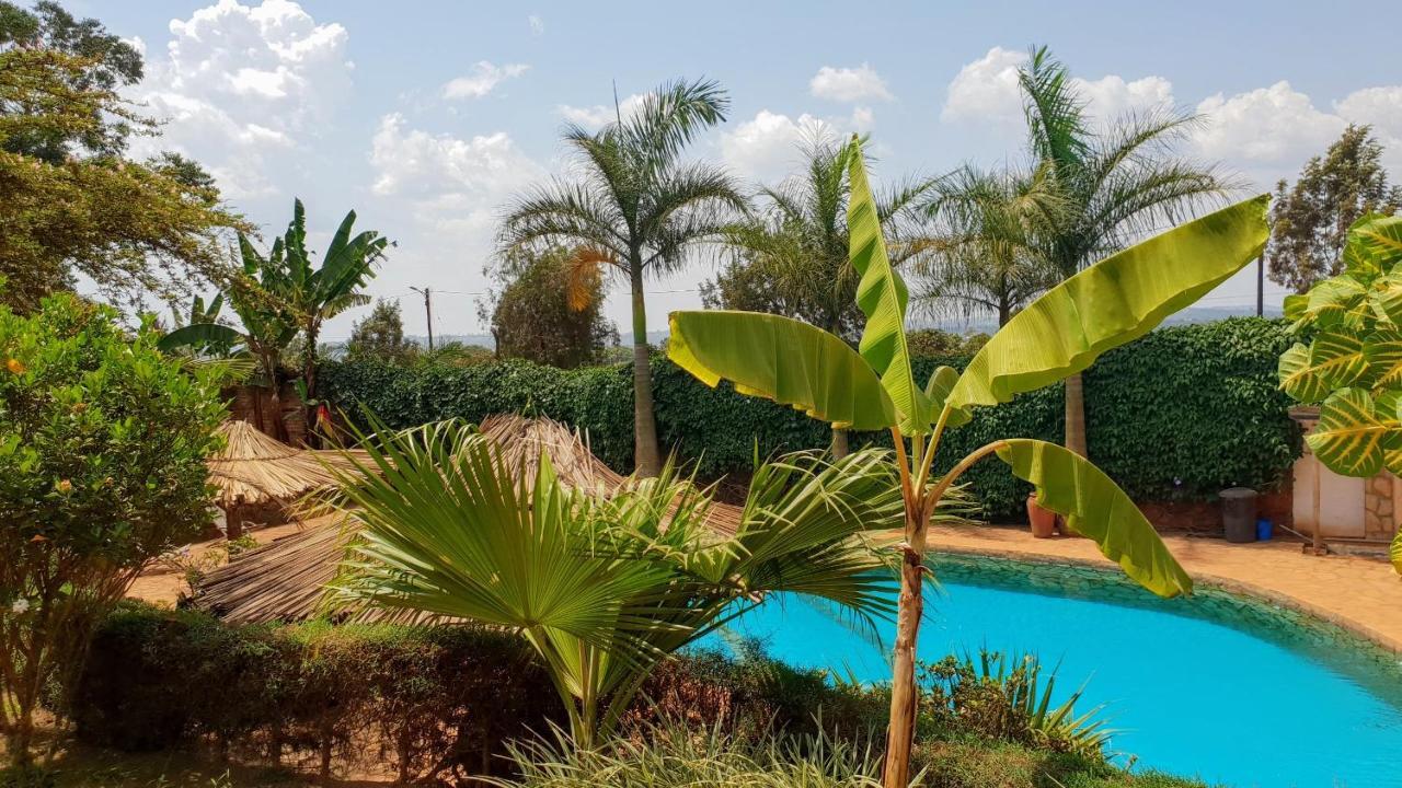 Banda Lodge Masaka Exteriér fotografie
