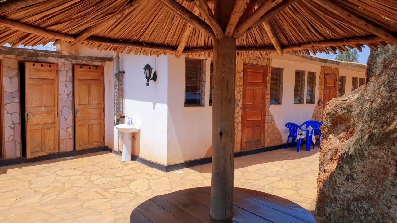 Banda Lodge Masaka Exteriér fotografie