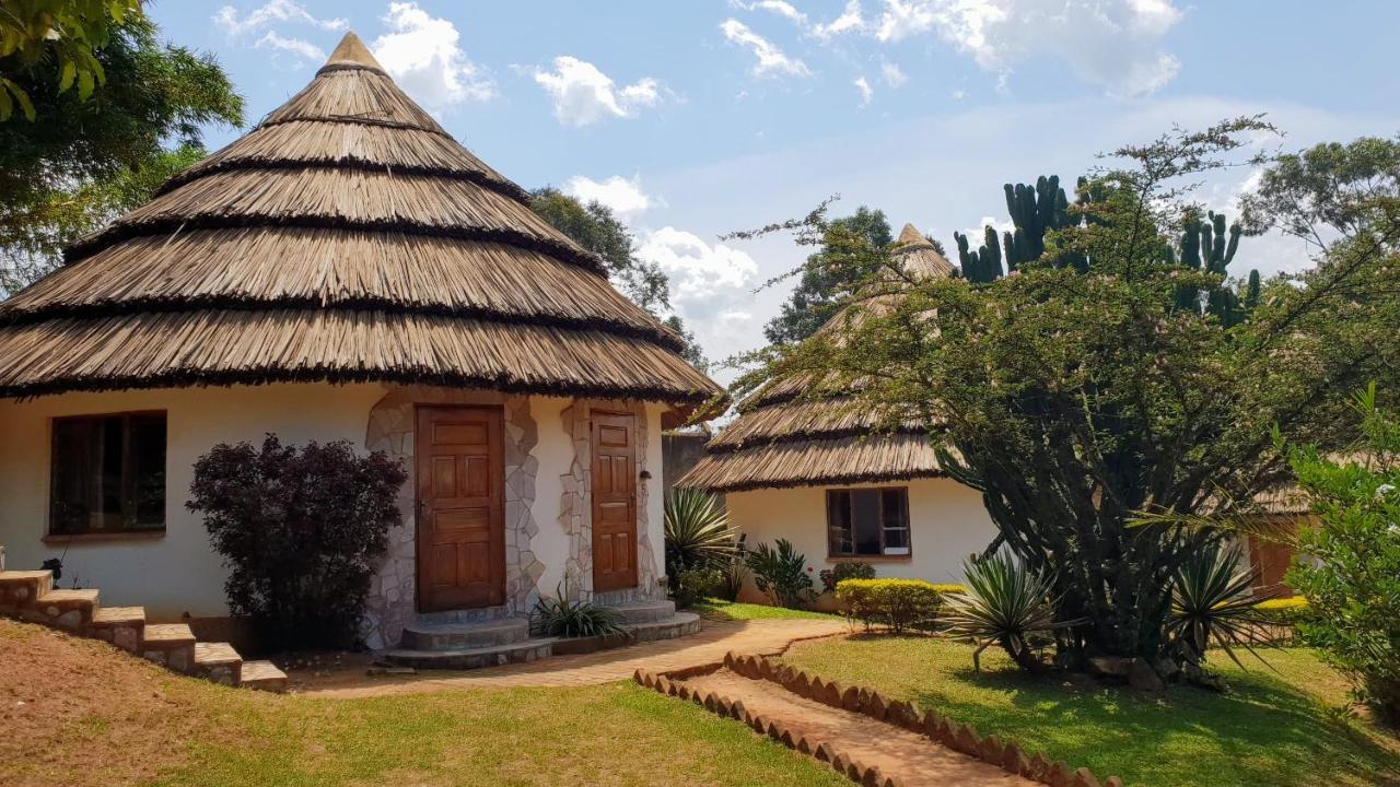 Banda Lodge Masaka Exteriér fotografie