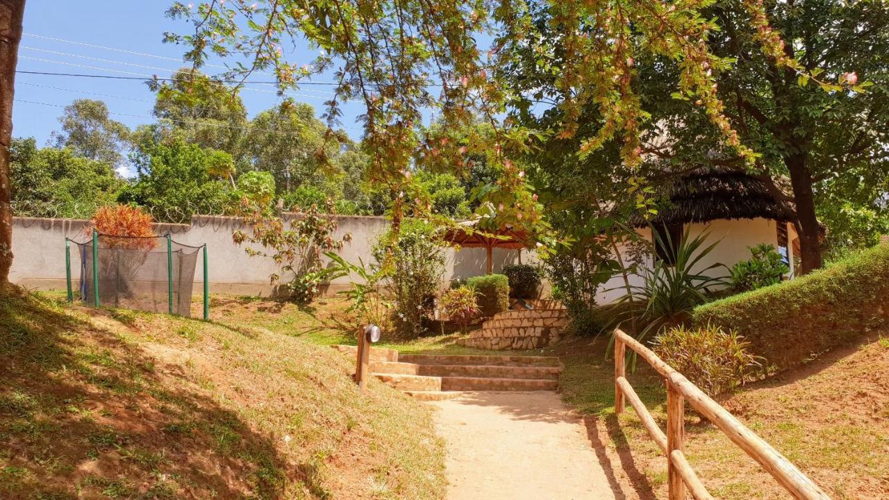 Banda Lodge Masaka Exteriér fotografie