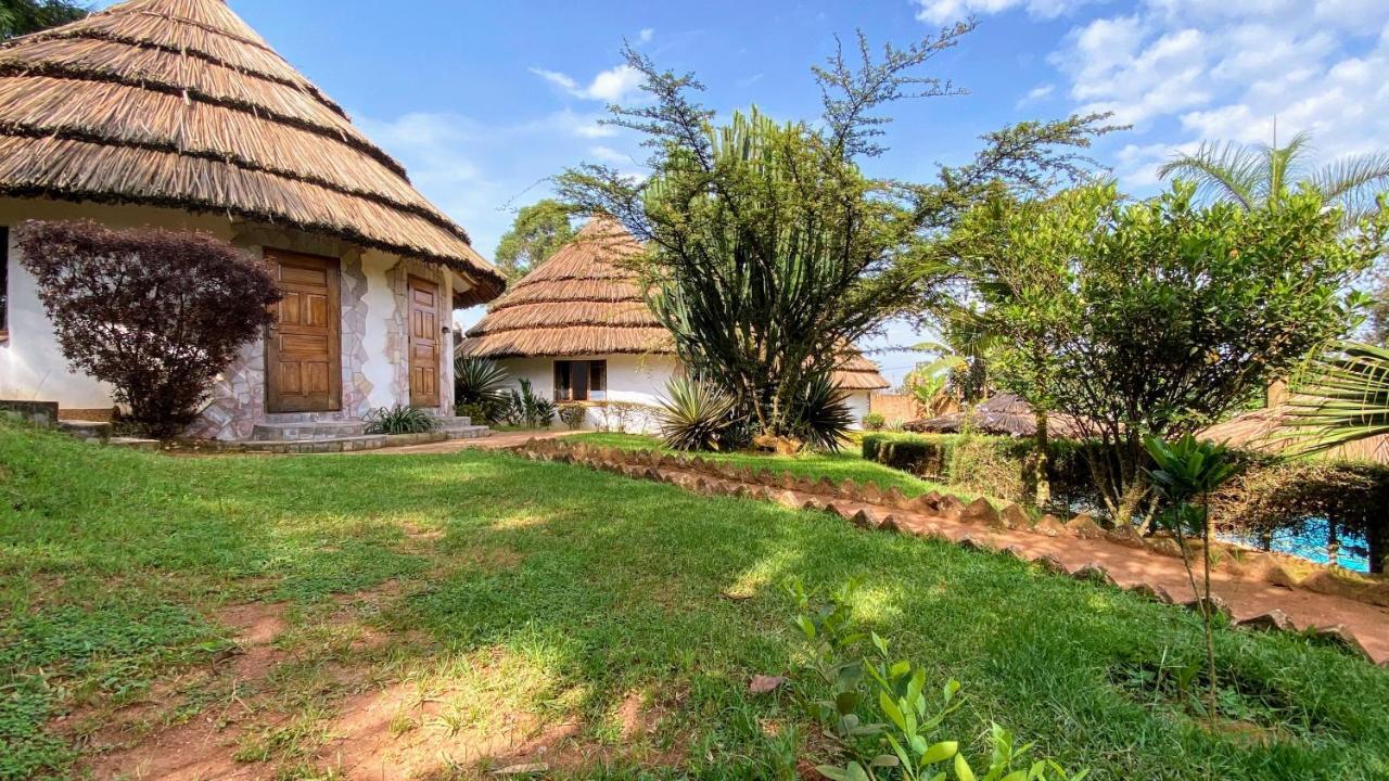 Banda Lodge Masaka Exteriér fotografie