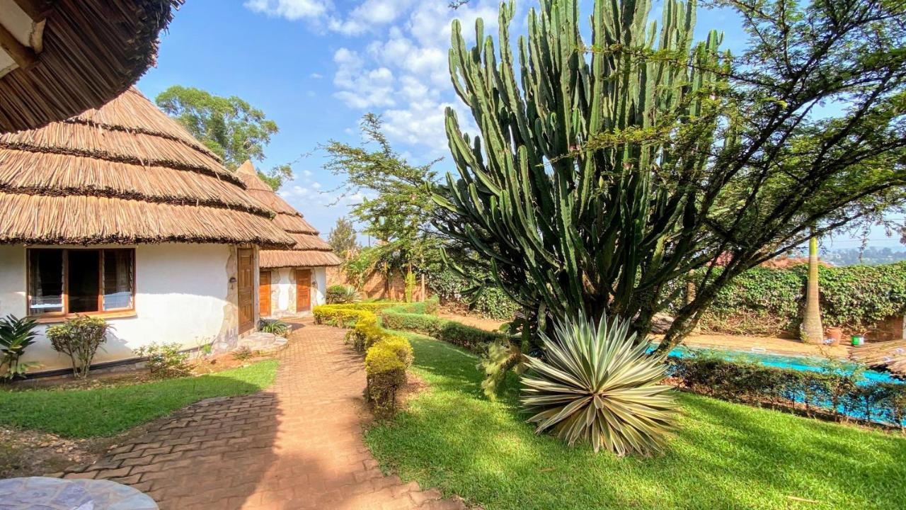 Banda Lodge Masaka Exteriér fotografie